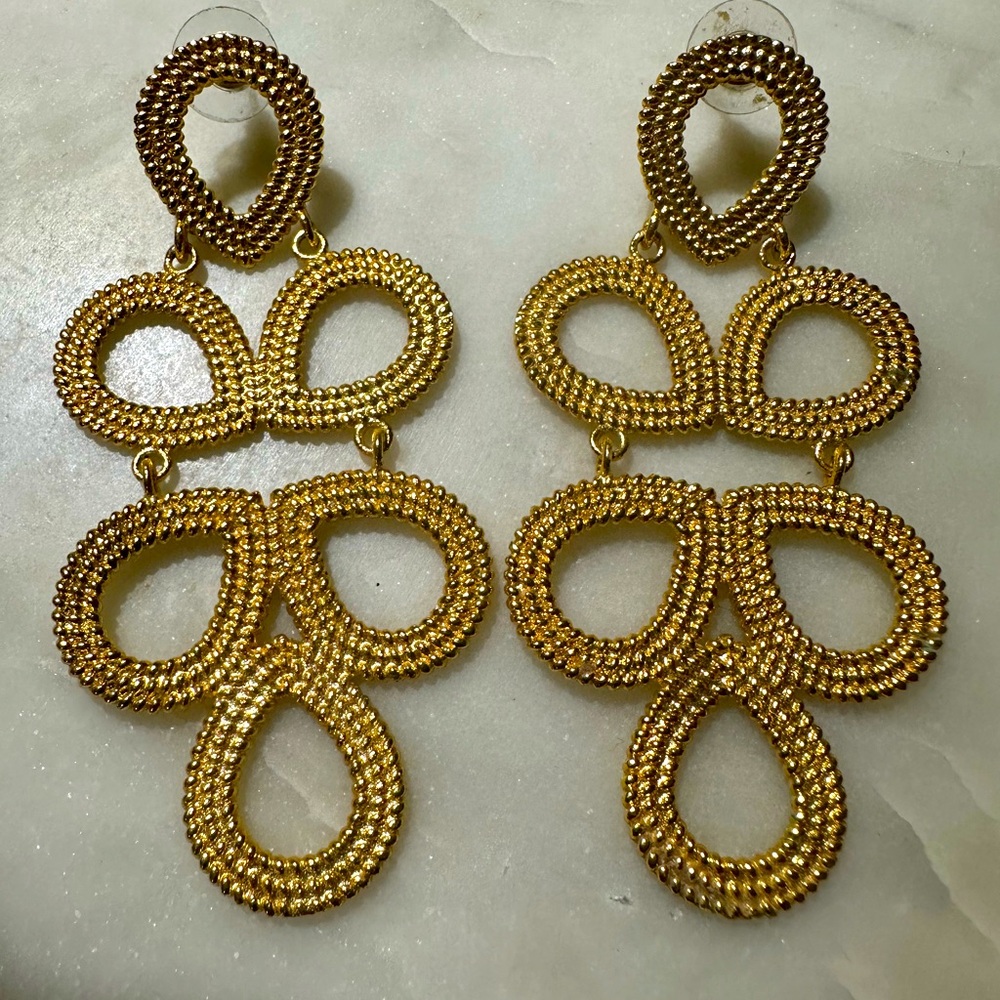 Lisi Lerch earrings great condition barely worn 4 times